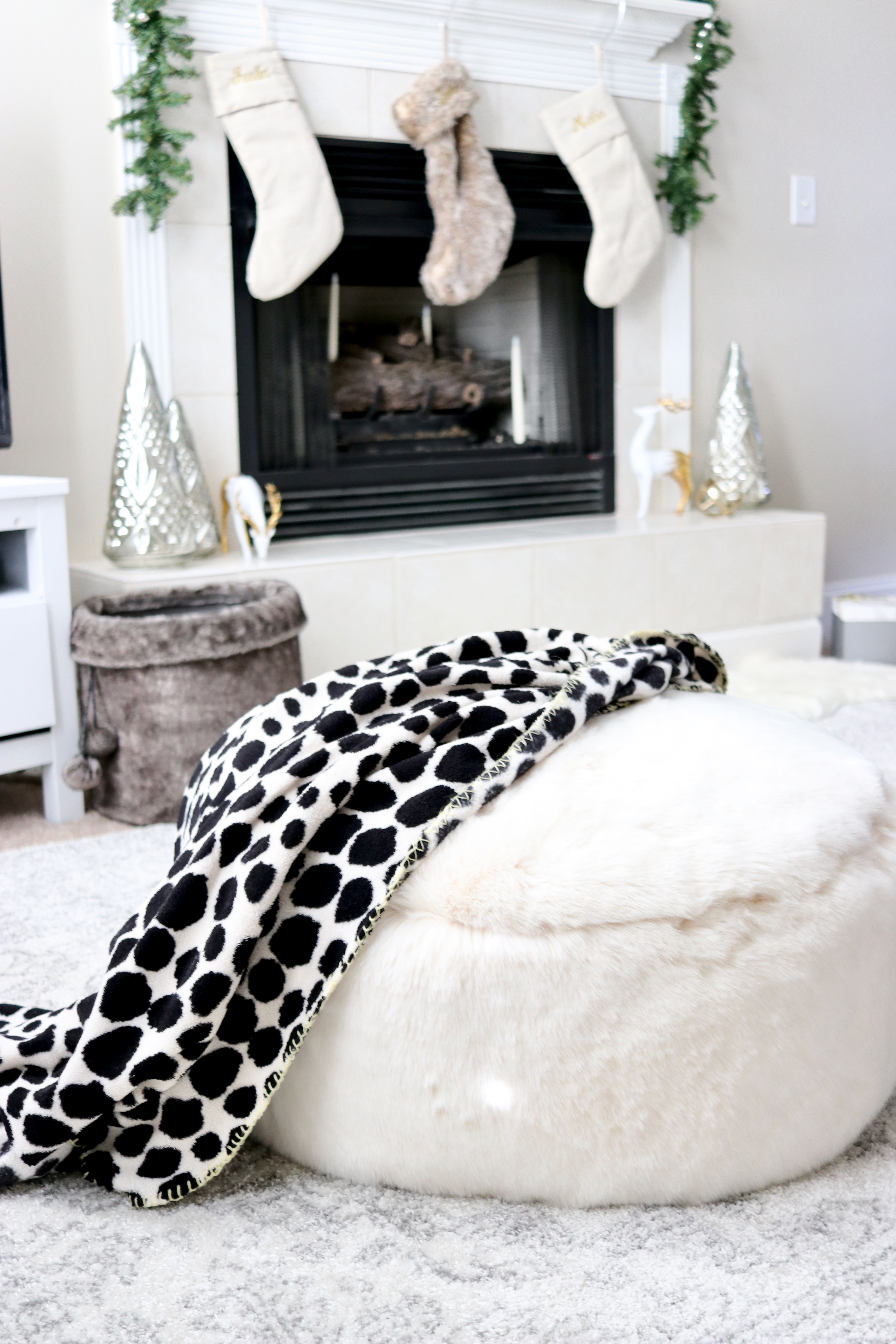 comfy luxe pouf
